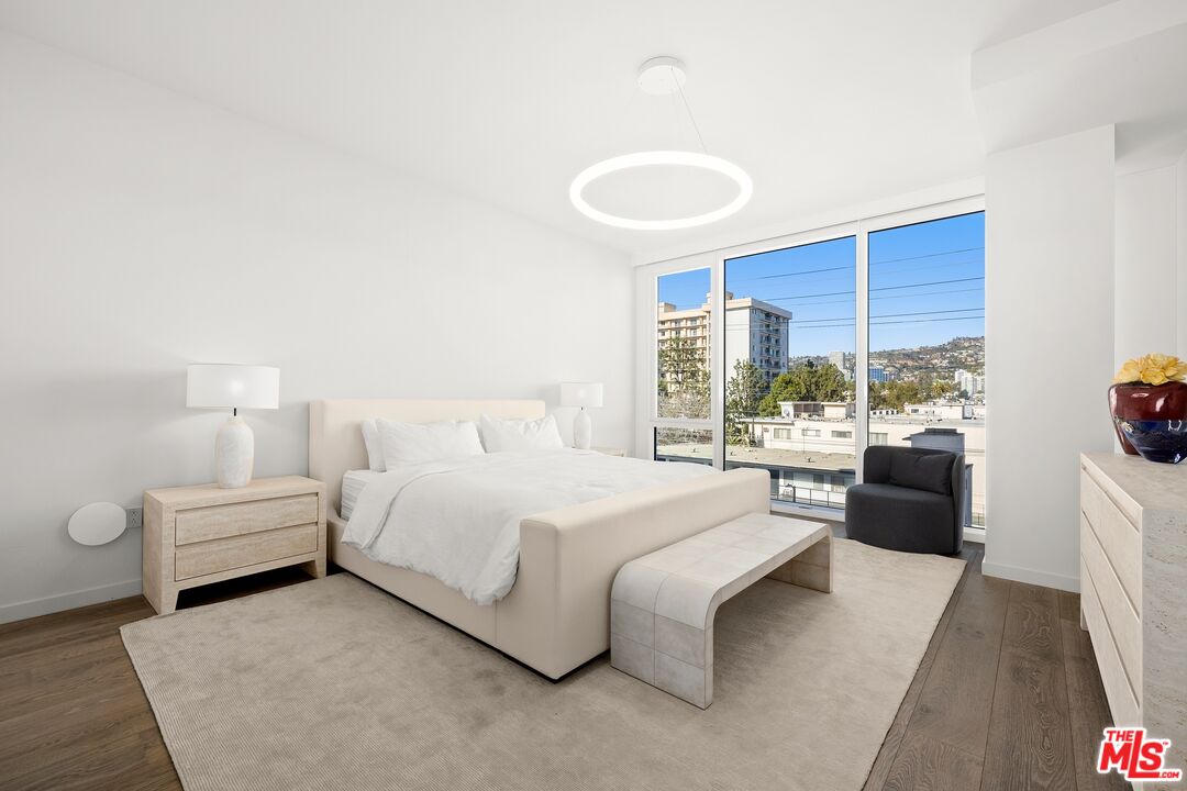 9000 W 3rd St Unit: 502