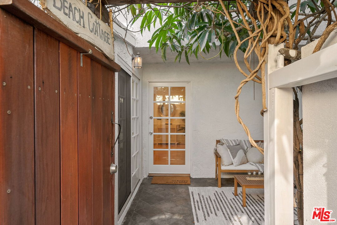 707 Grant St Unit: 13