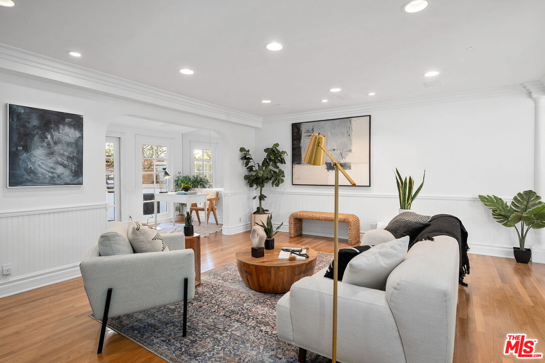 707 Grant St Unit: 13