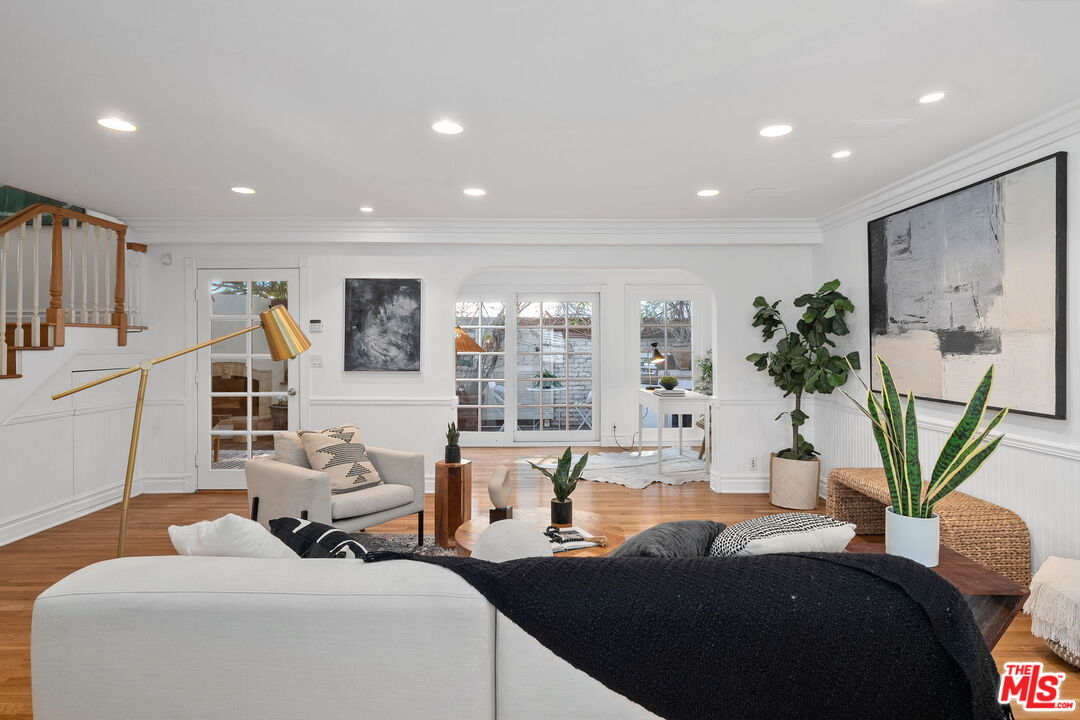 707 Grant St Unit: 13