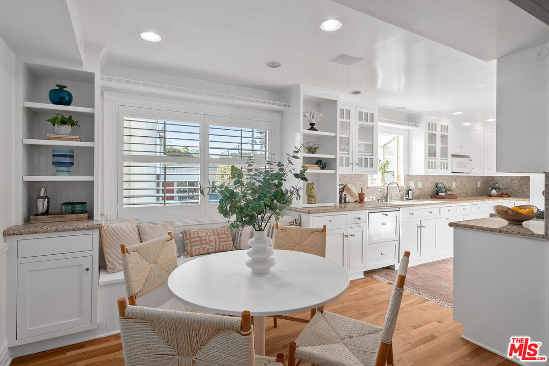 707 Grant St Unit: 13