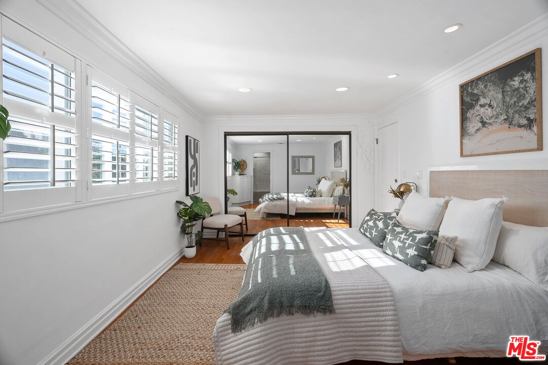 707 Grant St Unit: 13