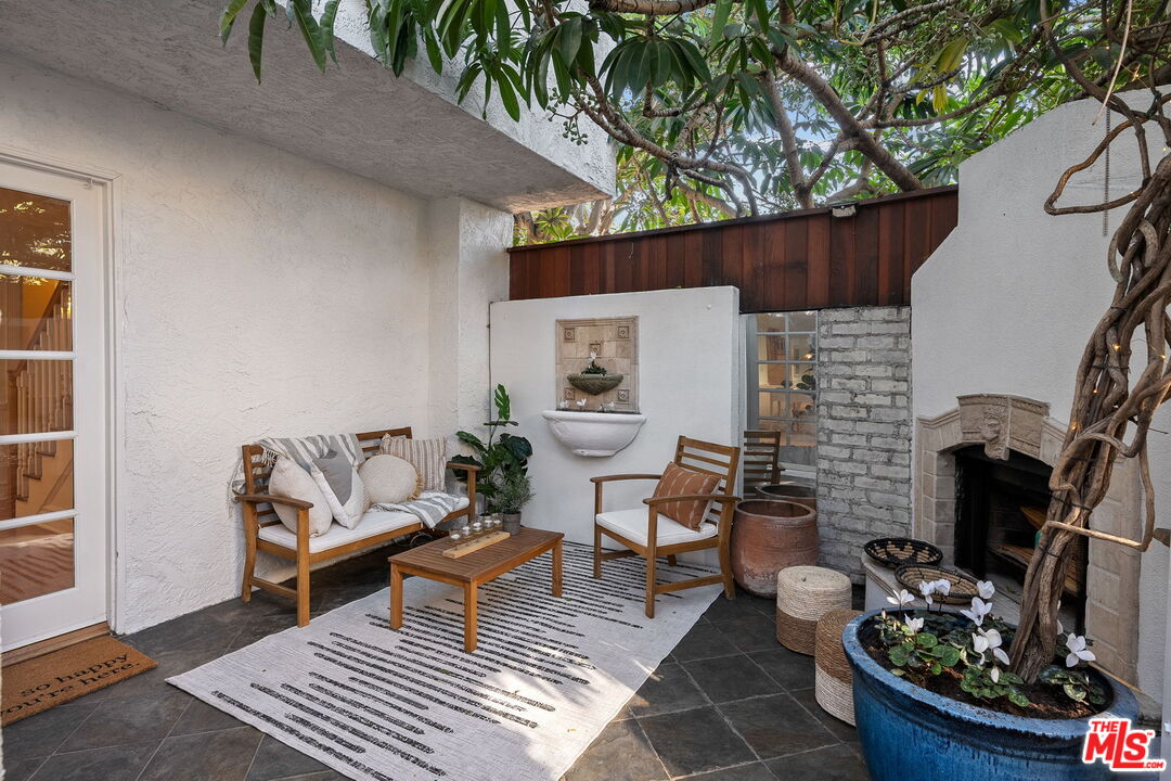 707 Grant St Unit: 13