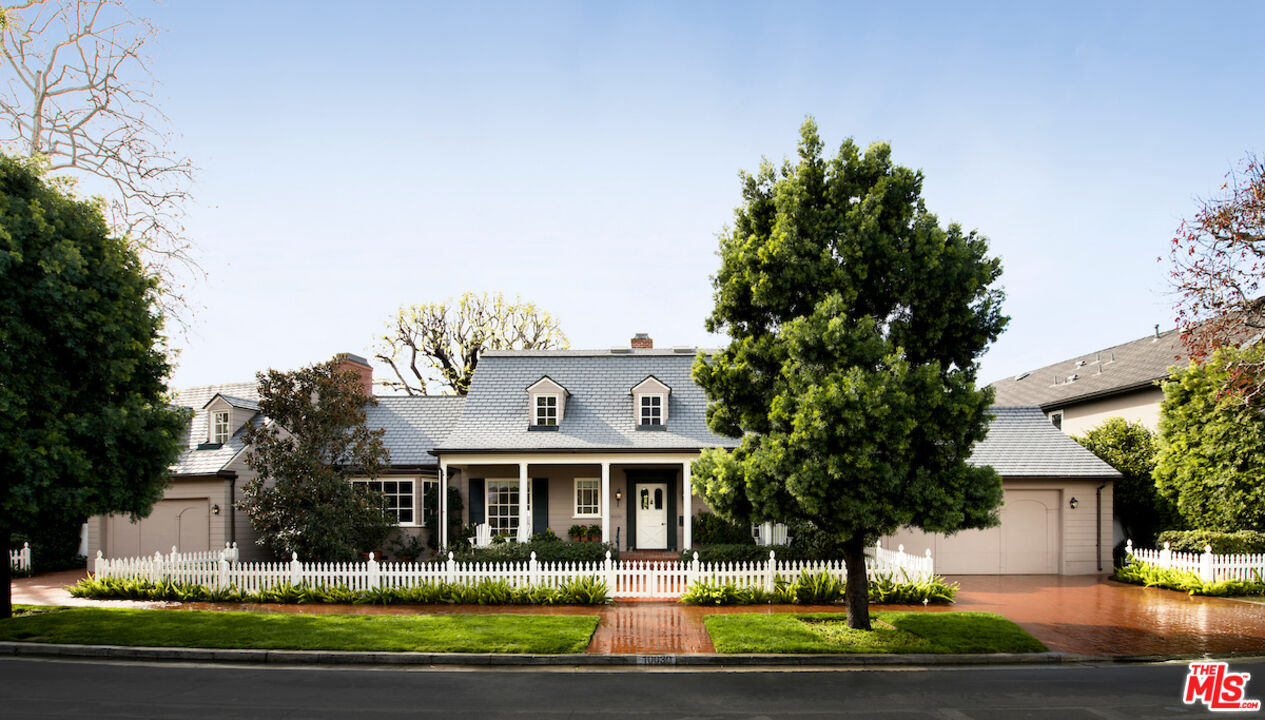 10030 Toluca Lake Ave