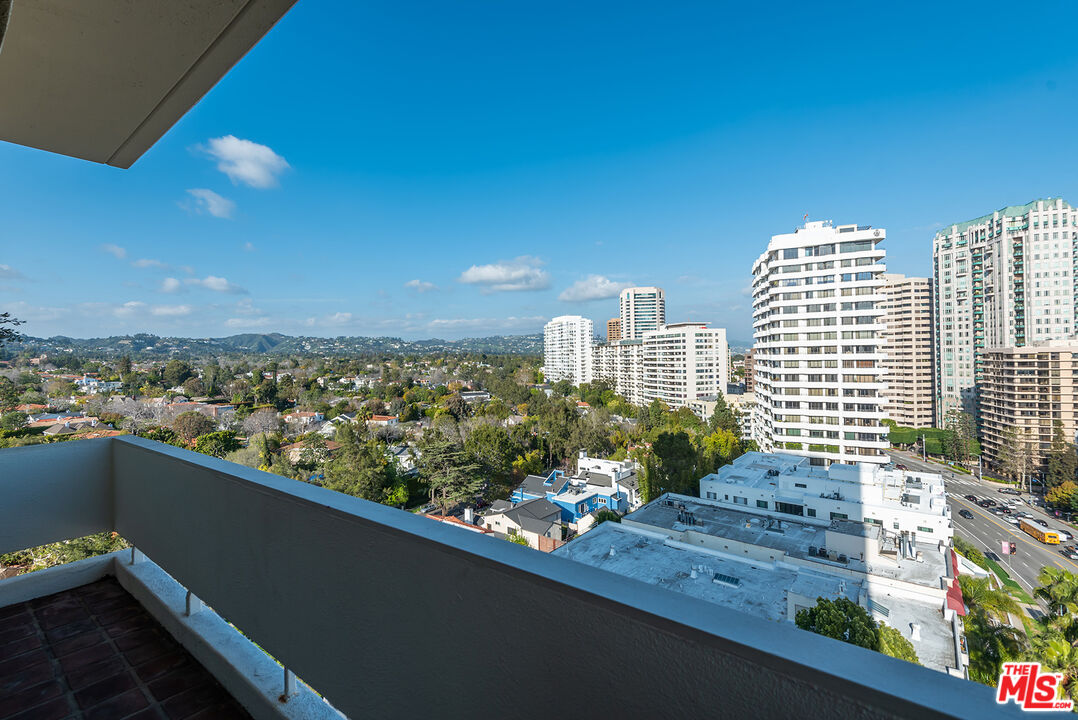 10701 WILSHIRE BLVD Unit: 1203