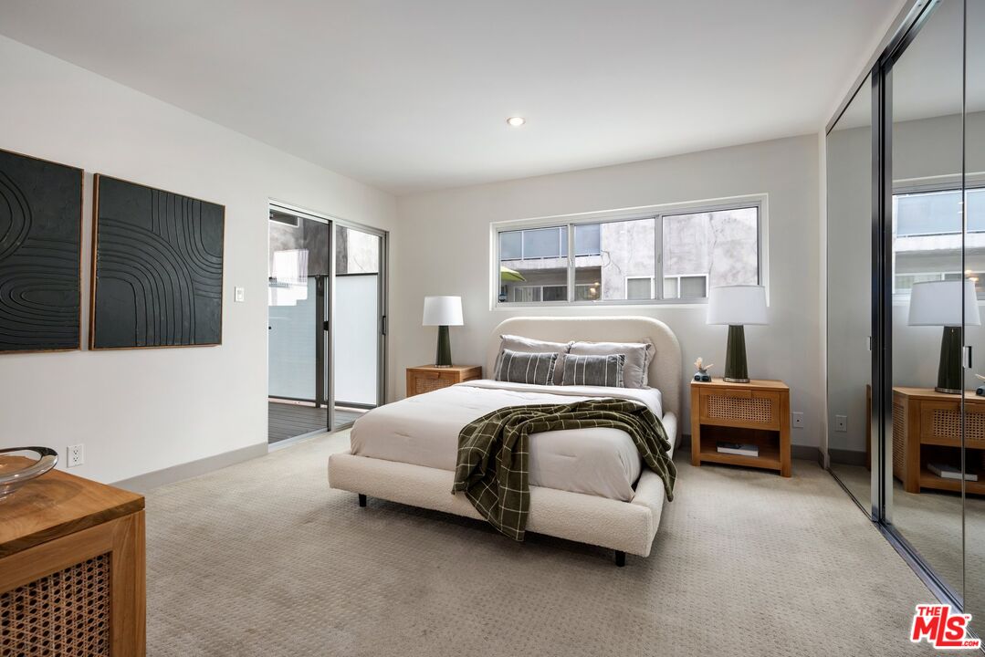 11657 Chenault St Unit: 102