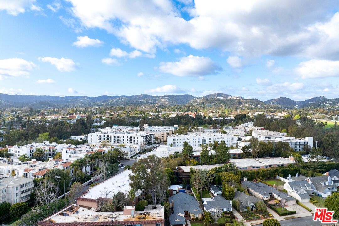 11657 Chenault St Unit: 102