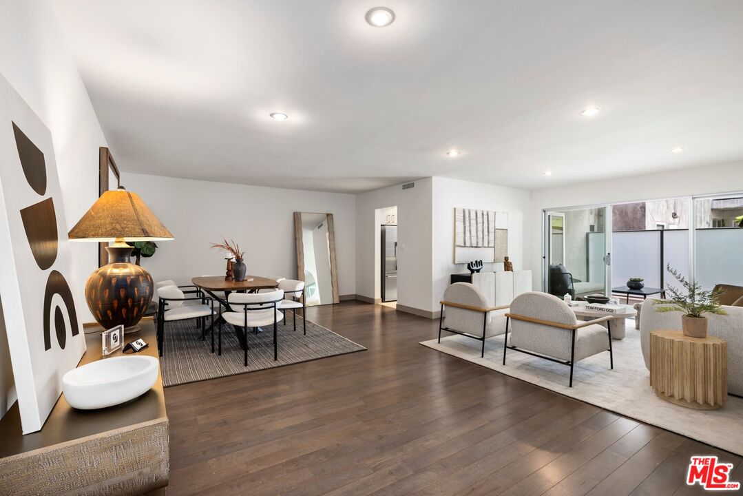 11657 Chenault St Unit: 102