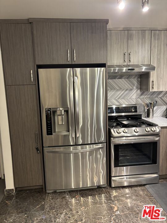 9950 Durant Dr Unit: 404