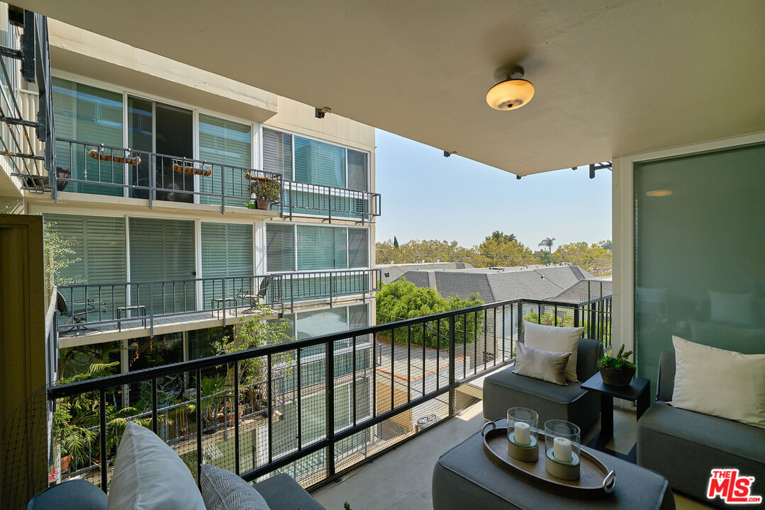 9950 Durant Dr Unit: 404