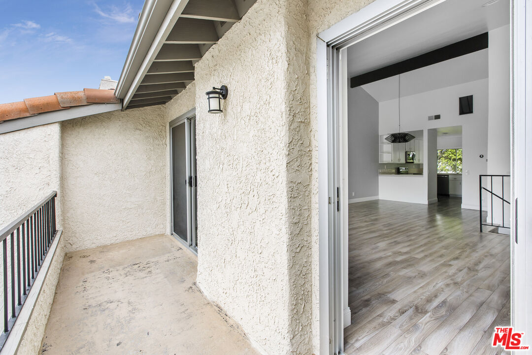 19547 Rinaldi St Unit: 32