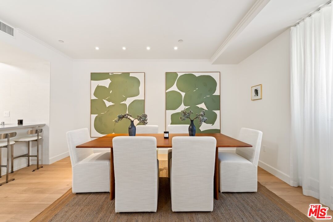 261 S Reeves Unit: PH6