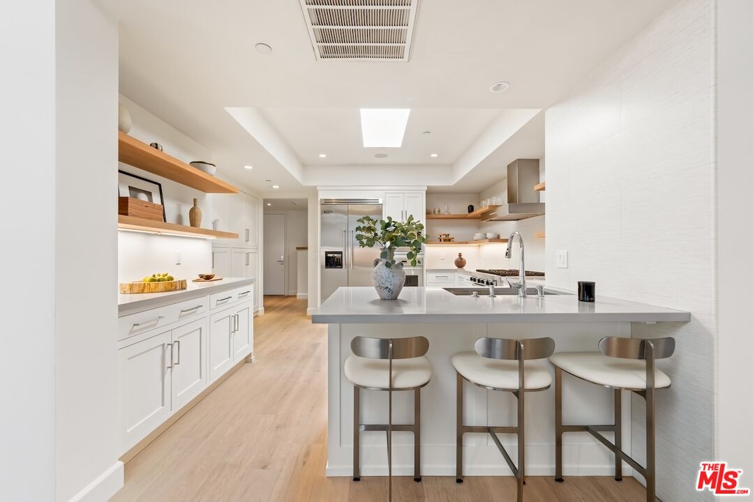 261 S Reeves Unit: PH6