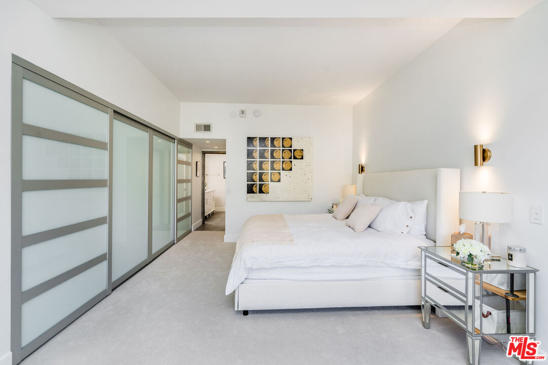 7250 Franklin Ave Unit: 505