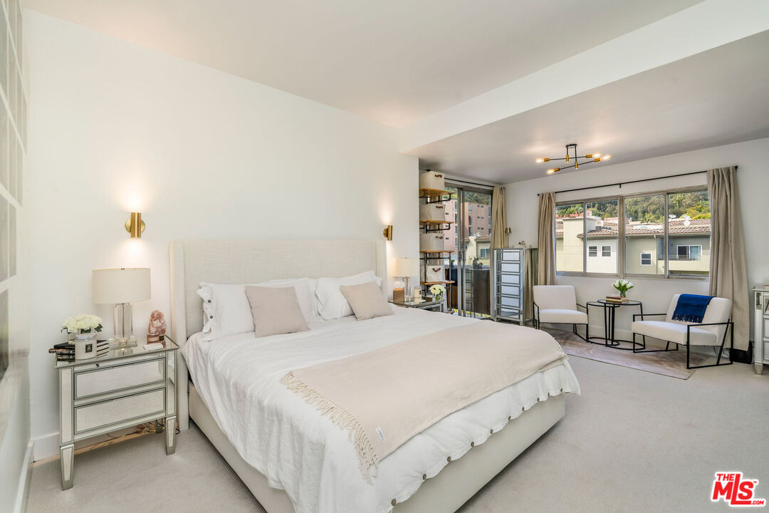 7250 Franklin Ave Unit: 505