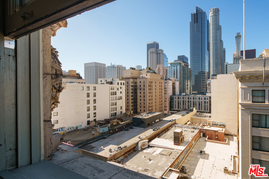 424 S Broadway