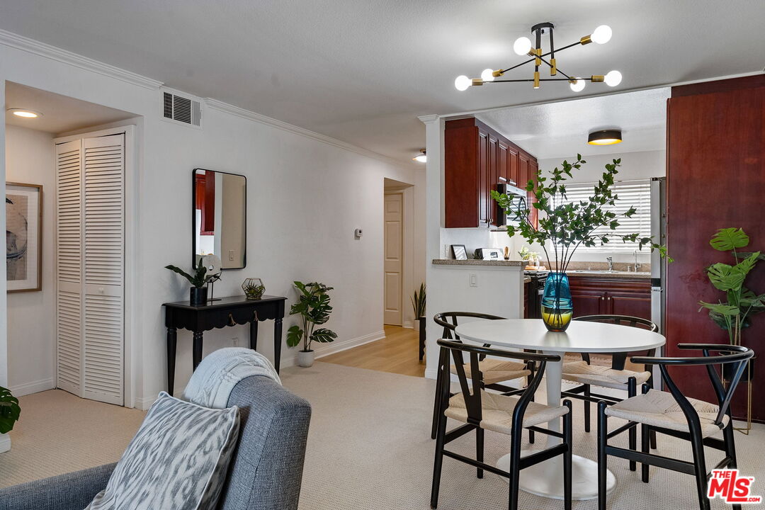 21550 Burbank Blvd Unit: 207