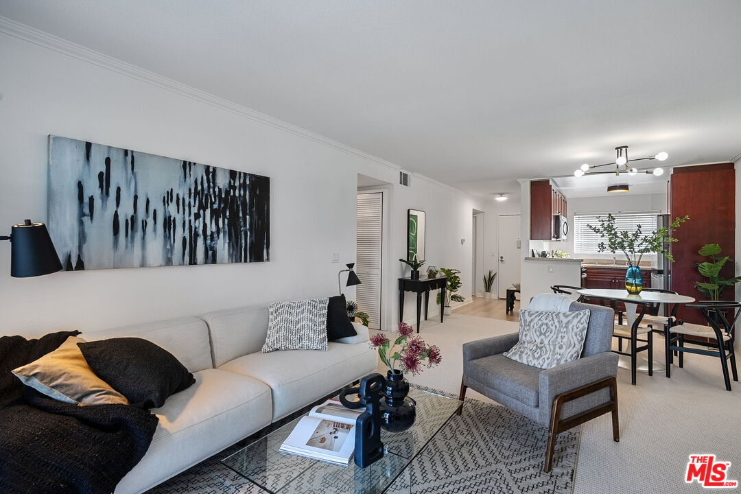 21550 Burbank Blvd Unit: 207