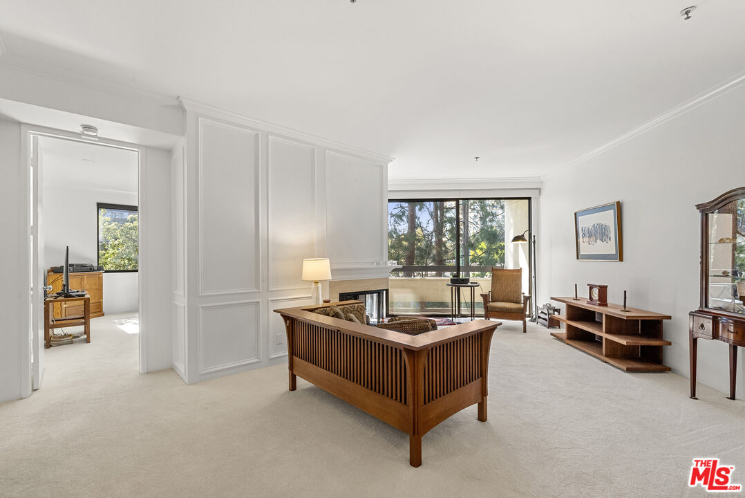 2102 Century Park Ln Unit: 215