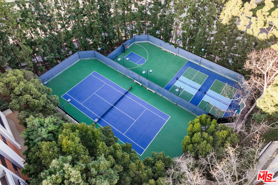 2102 Century Park Ln Unit: 215