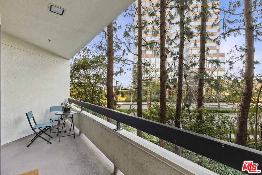 2102 Century Park Ln Unit: 215