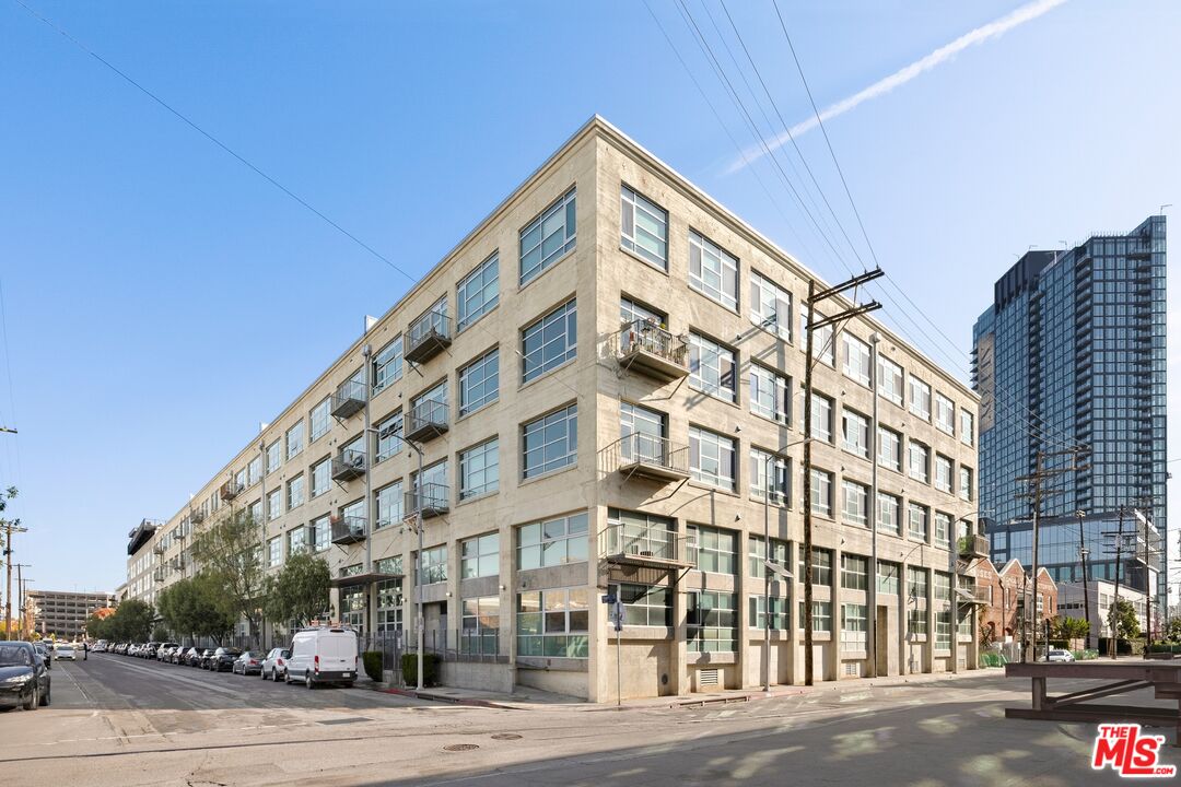 510 S Hewitt St Unit: 114