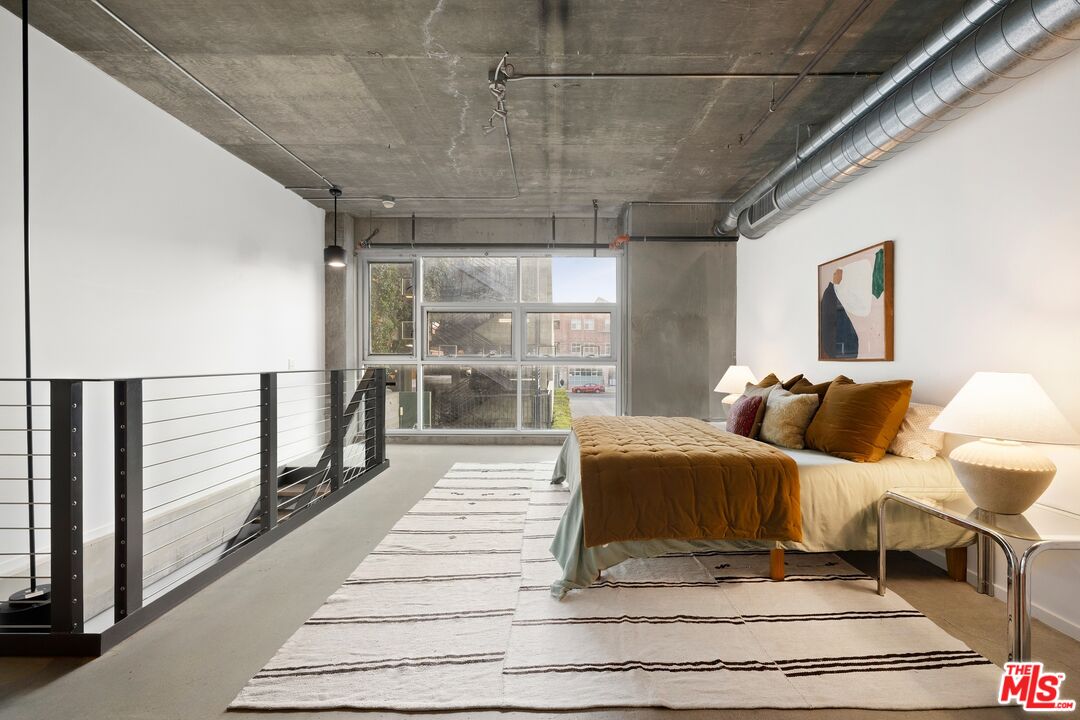 510 S Hewitt St Unit: 114