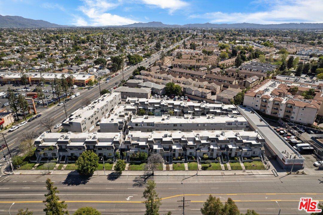 14500 Van Nuys Blvd Unit: 46