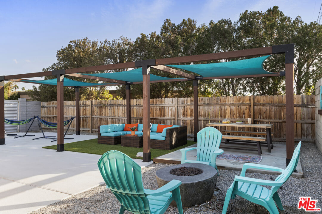 2393 N San Clemente Rd