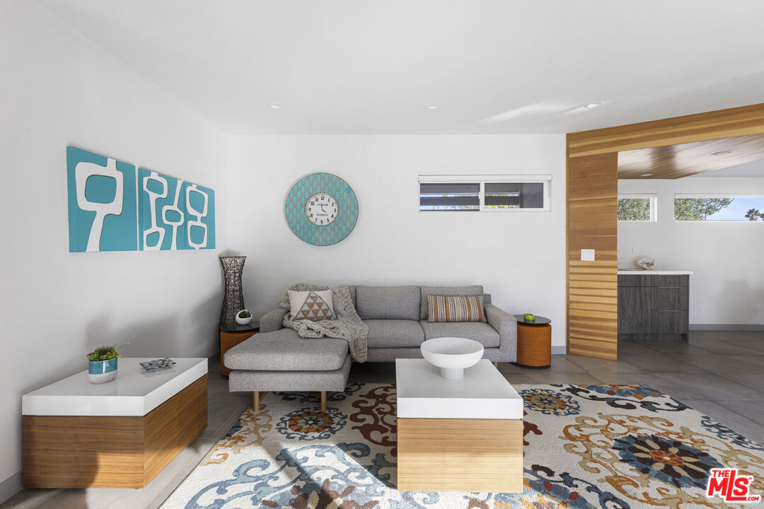 2393 N San Clemente Rd