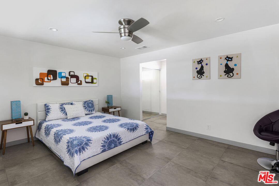 2393 N San Clemente Rd