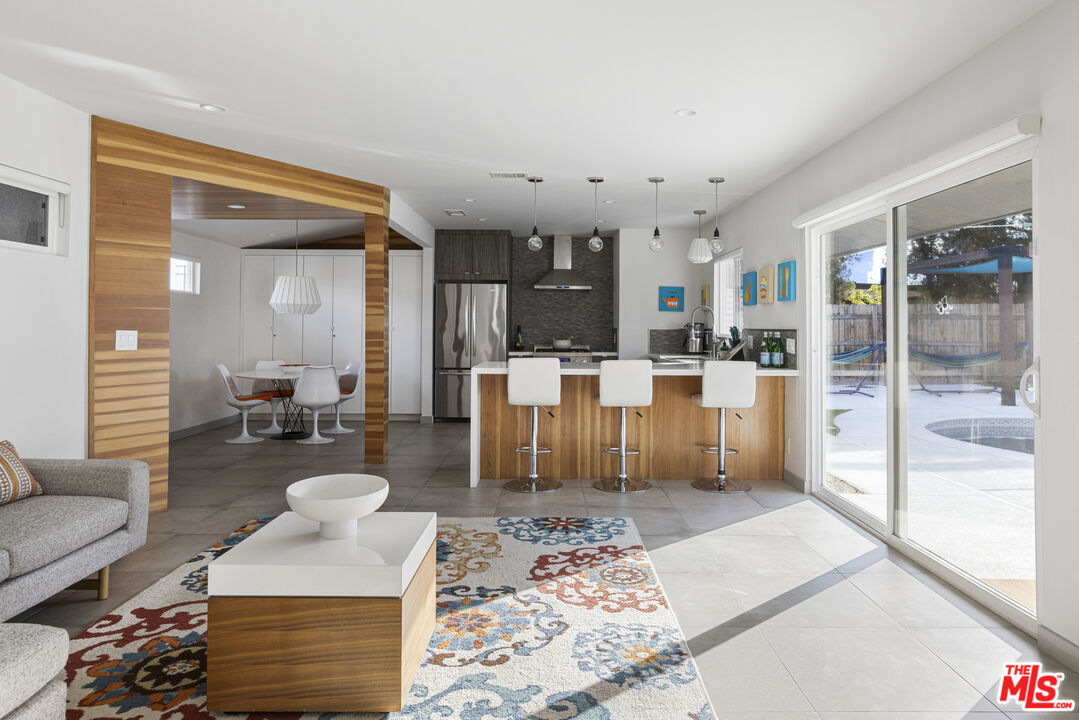 2393 N San Clemente Rd