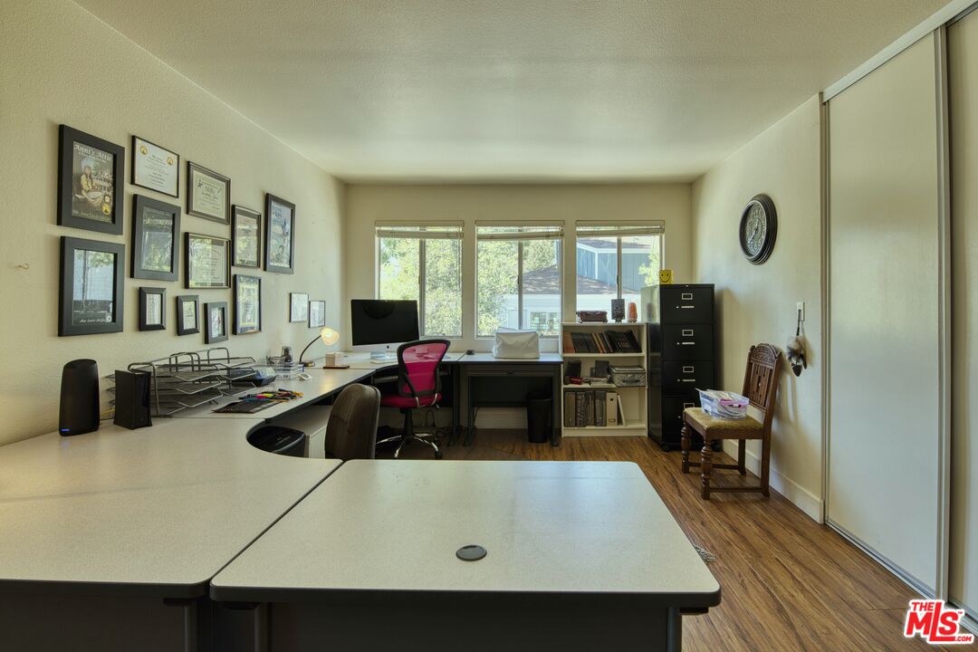 10050 Melinda Way Unit: 6