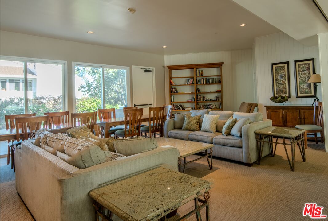 10050 Melinda Way Unit: 6