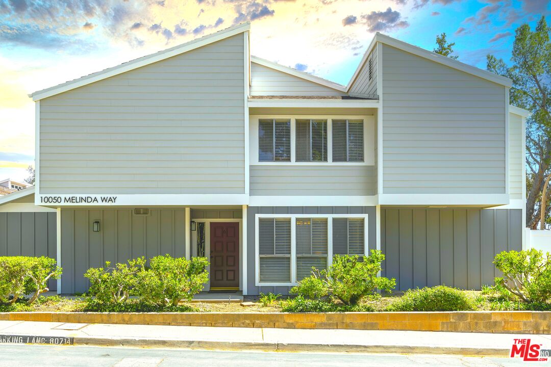 10050 Melinda Way Unit: 6