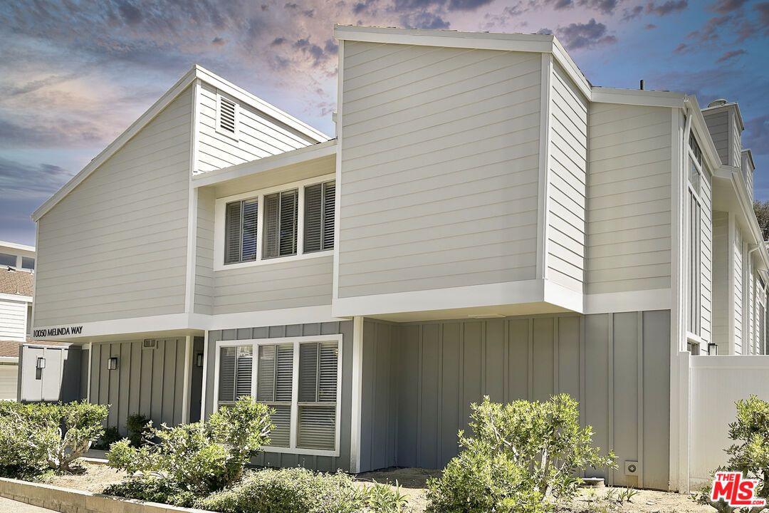 10050 Melinda Way Unit: 6