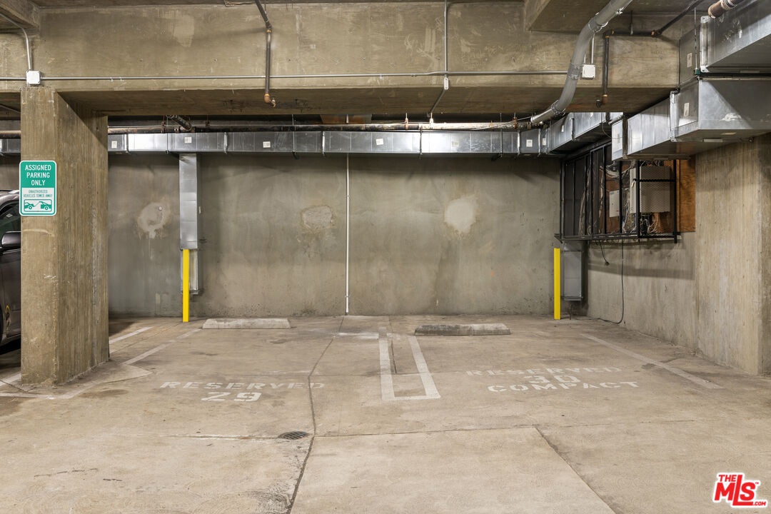 1322 N Detroit St Unit: 3