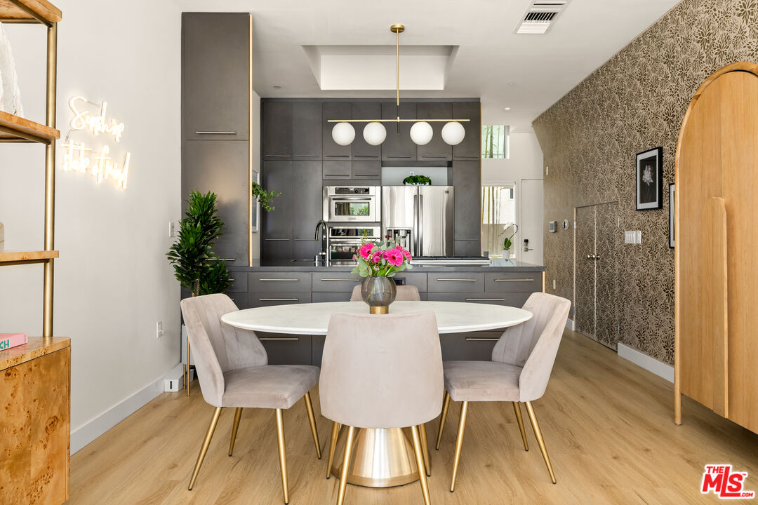 1322 N Detroit St Unit: 3