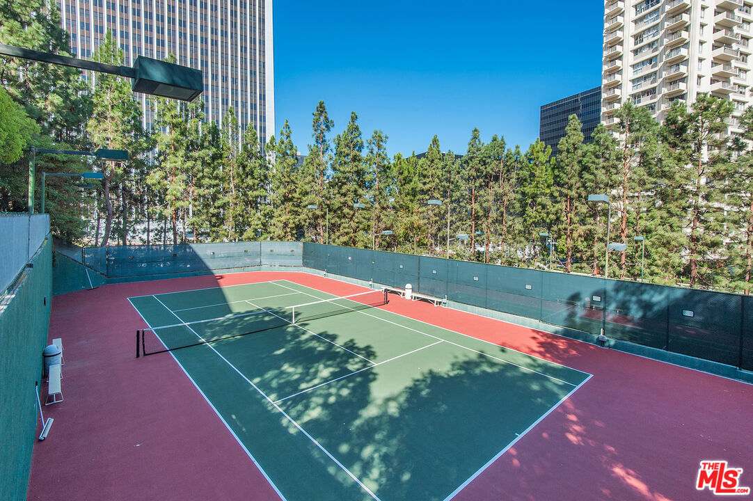 2122 Century Park Ln Unit: 411