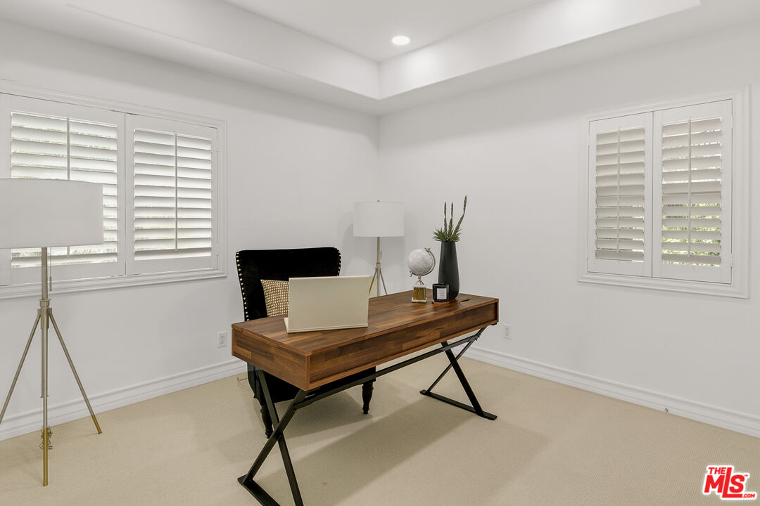 2005 Carnegie Ln Unit: A