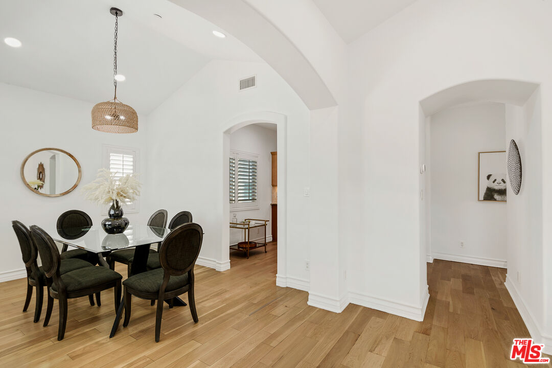 2005 Carnegie Ln Unit: A