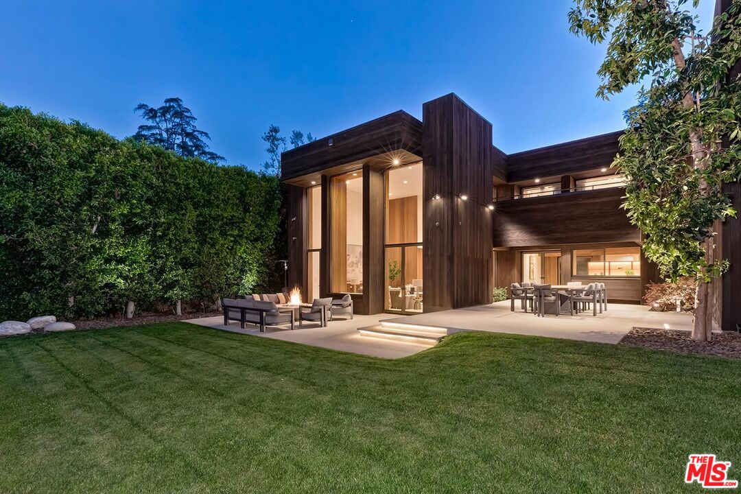 604 N Alpine Dr