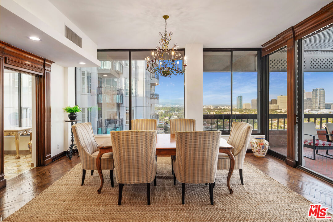 10590 Wilshire Blvd Unit: PH 1802