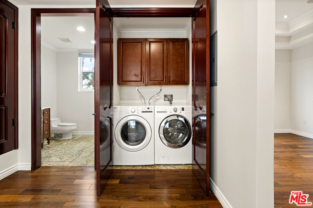 632 N Kings Rd Unit: 201