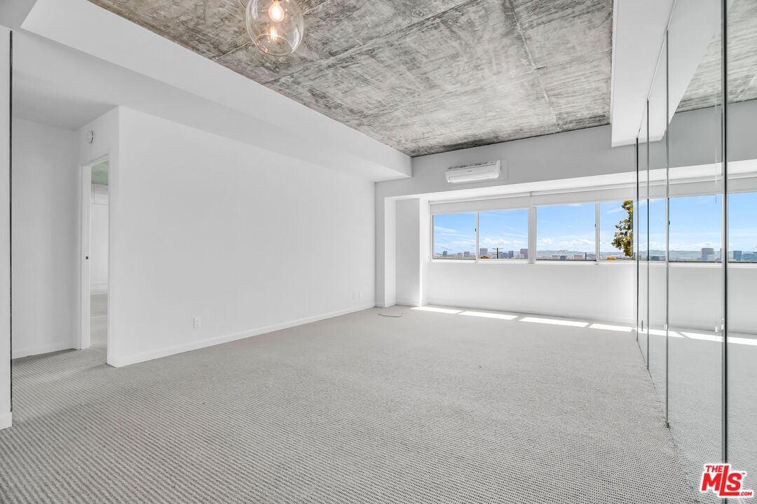 1155 N La Cienega Blvd Unit: 307
