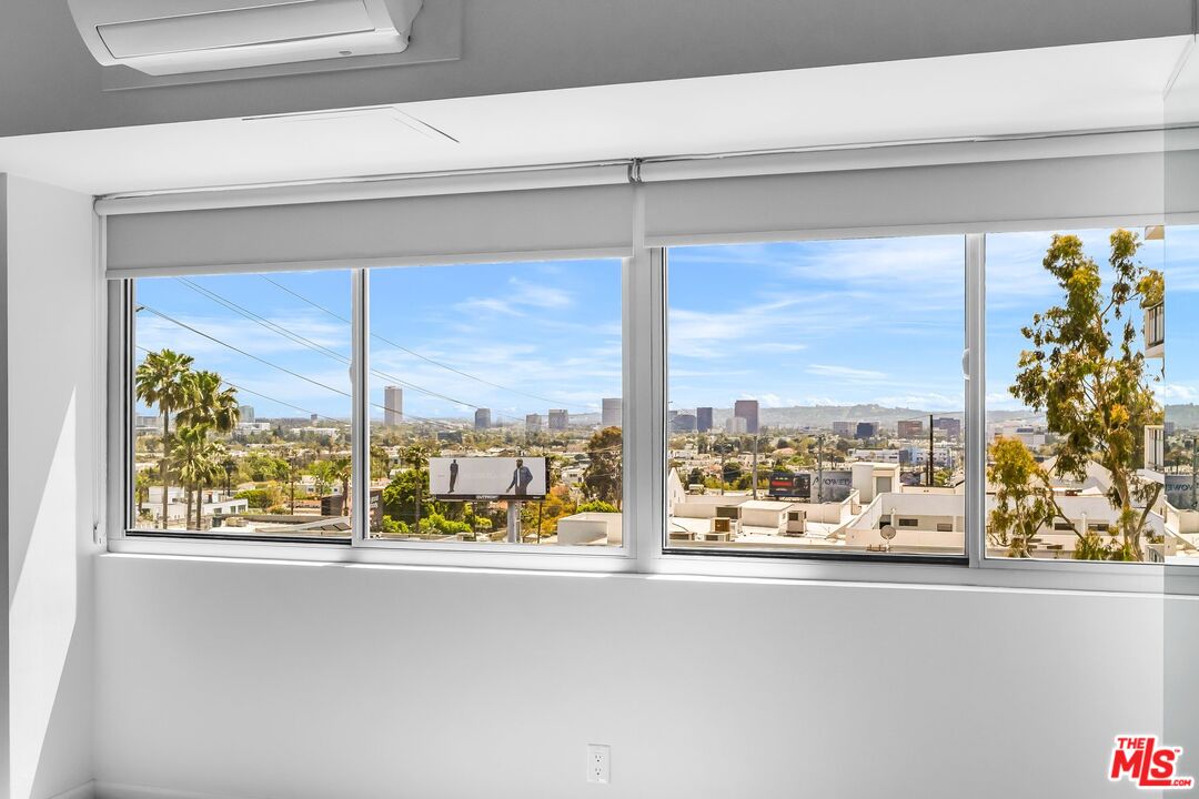 1155 N La Cienega Blvd Unit: 307
