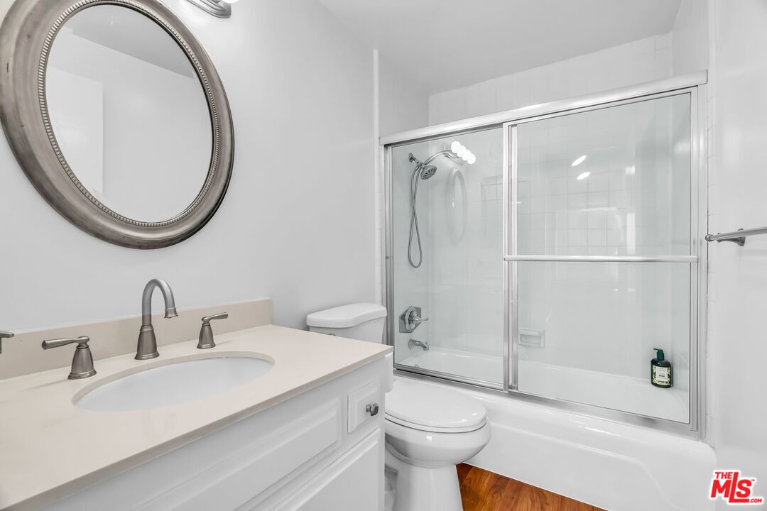 1155 N La Cienega Blvd Unit: 307