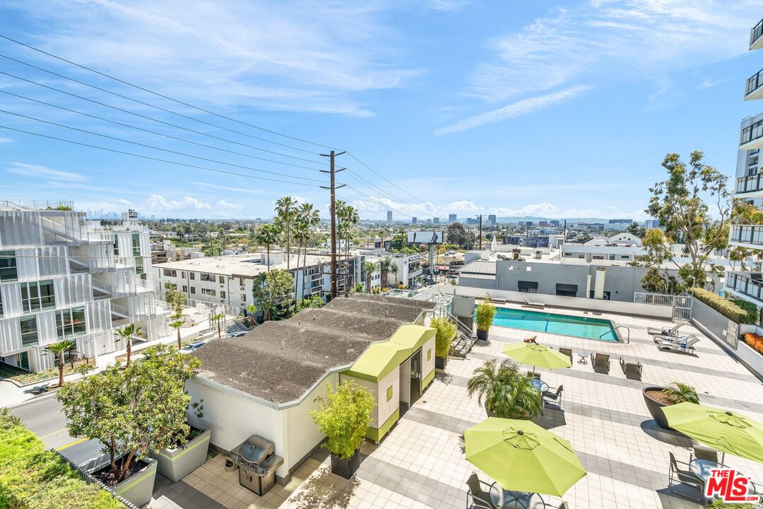 1155 N La Cienega Blvd Unit: 307