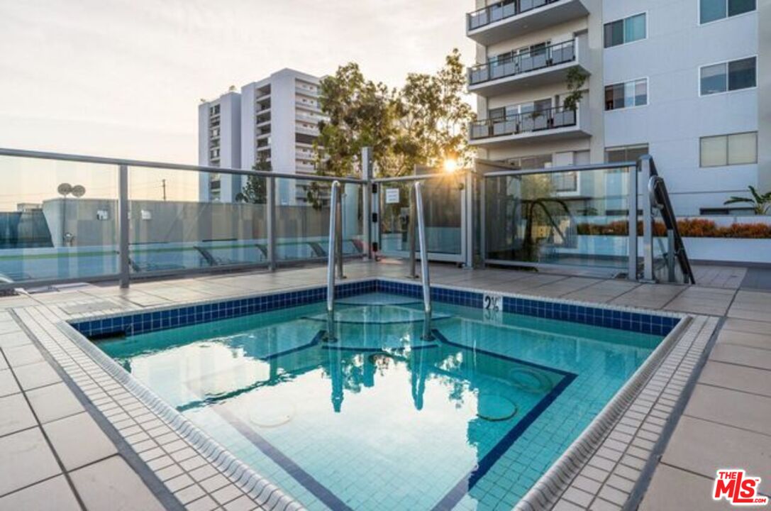 1155 N La Cienega Blvd Unit: 307