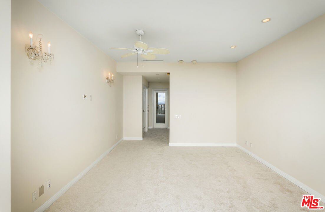 9255 Doheny Rd Unit: 1104